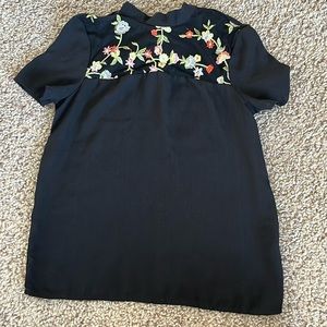 Black, embroidered blouse size xs